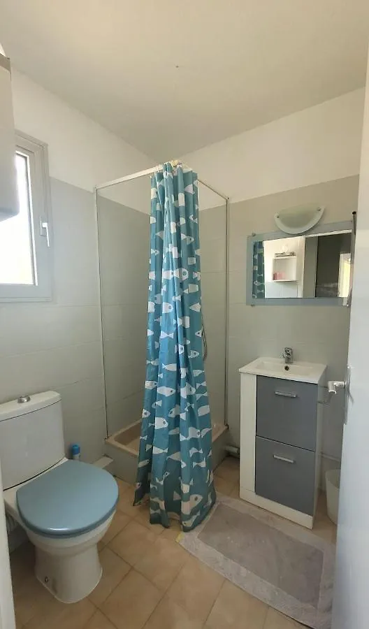 Studio A 10 M Des Plages Et A 5 Min Du Centre Ville De Bandol Apartment Sanary-sur-Mer